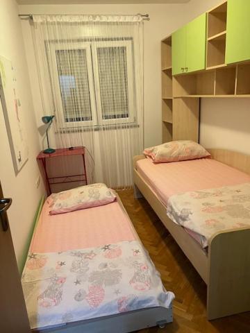 Apartment Vesna Zara Esterno foto